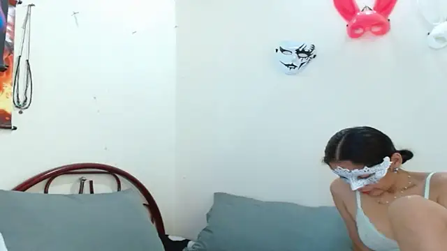 coplehot27 online show from February 9, 4:31 pm