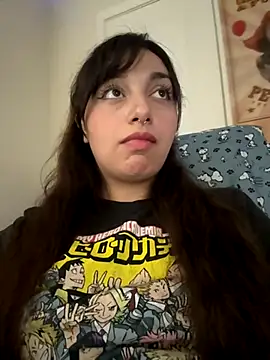 CharmingMaddie online show from November 21, 6:10 pm