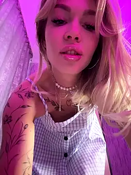 miss veroNika online show from December 3, 3:53 am