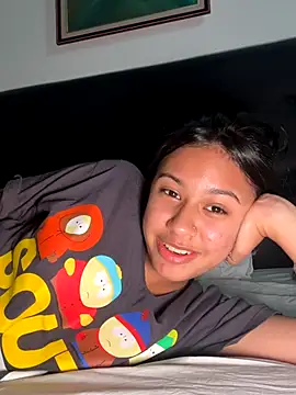 lynn9000 online show from December 2, 12:34 am