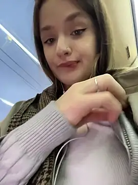 KittyQueeny online show from October 29, 2:20 pm