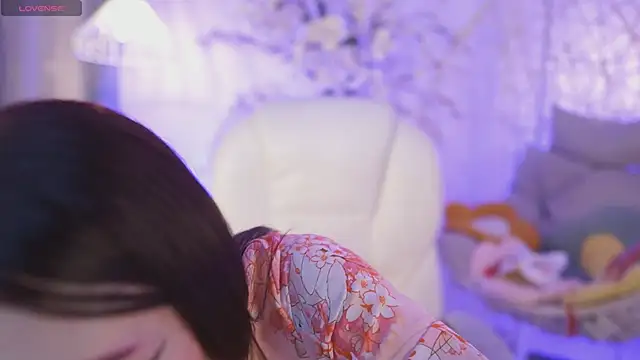 JadeSummerr online show from September 29, 11:48 am