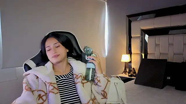 Adhara7 online show from February 3, 8:12 pm