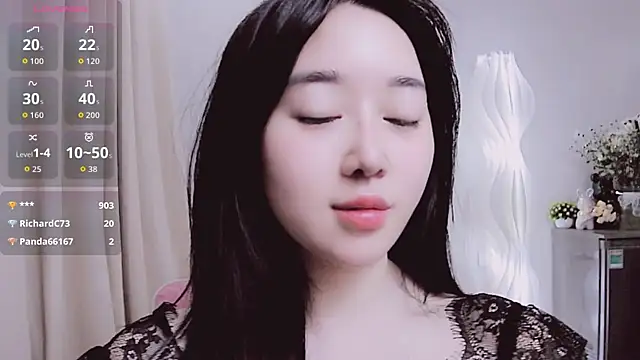 Snapshot of Miu-999 chatting on October 22, 5:45 am Miu-999 online show from October 22, 5:45 am