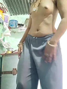 Snapshot of poojam93 chatting on September 20, 2:54 am poojam93 online show from September 20, 2:54 am