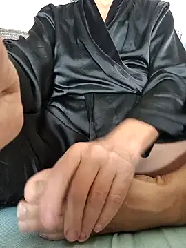 lucamila2903 online show from December 1, 9:02 am