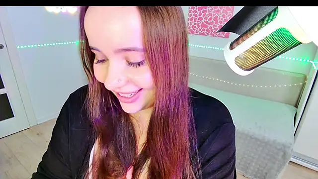 Margott Joy online show from November 15, 8:21 pm