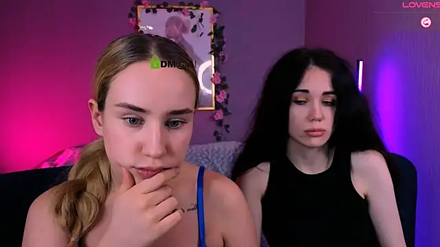 riley sanders online show from November 29, 11:31 pm