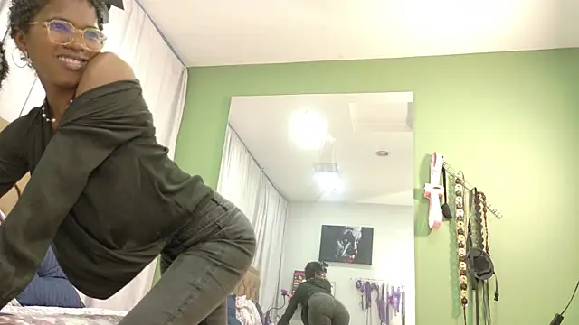 didoelizabeth online show from November 11, 12:46 pm