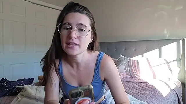 bambifarrina online show from November 5, 9:09 pm