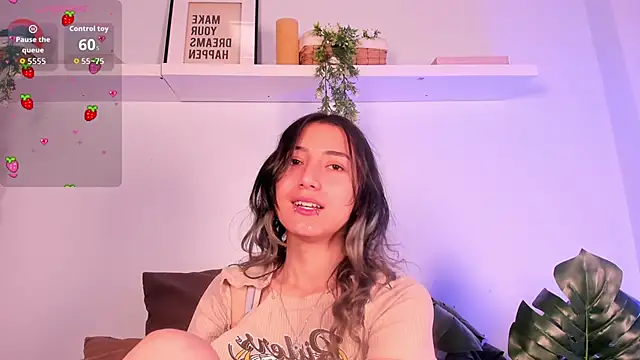 Vampgyal online show from December 16, 11:32 pm