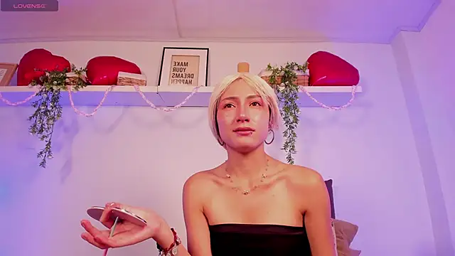 Vampgyal online show from February 27, 9:03 pm