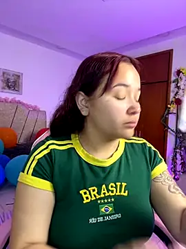 Leakitten online show from September 23, 7:34 pm