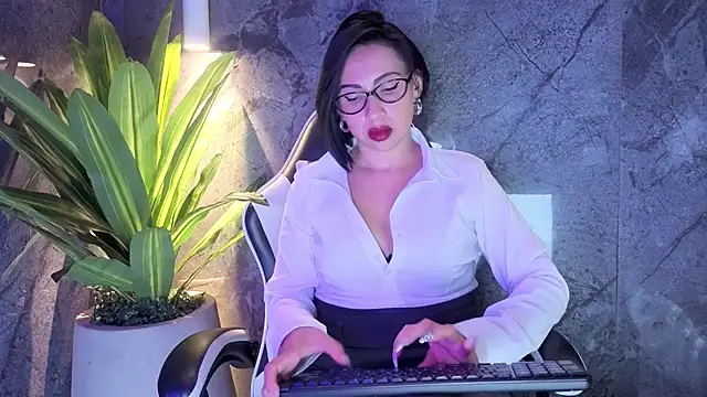 Anxelica Macondo  online show from March 3, 8:04 pm