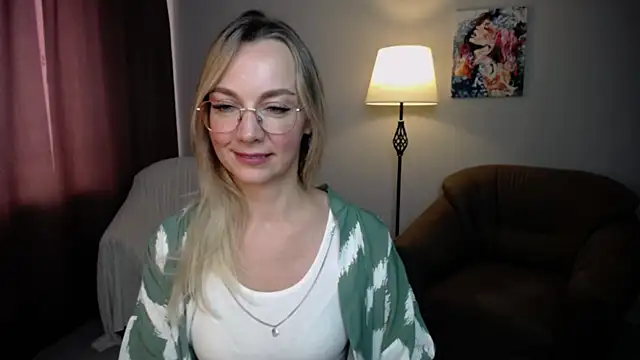 Ava Elior online show from September 9, 1:33 pm