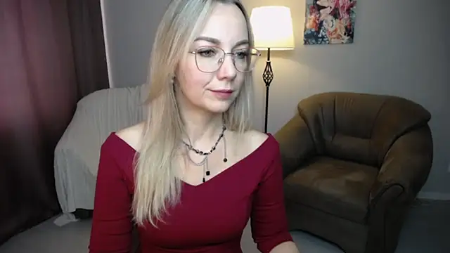 Ava Elior online show from September 29, 10:20 am