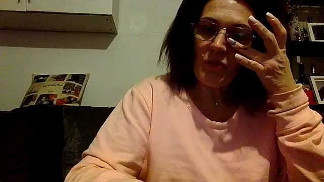 RubyyRosee online show from December 21, 6:50 am