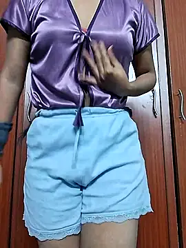 Snapshot of maya_telugu_22 chatting on September 20, 3:43 pm maya telugu 22 online show from September 20, 3:43 pm