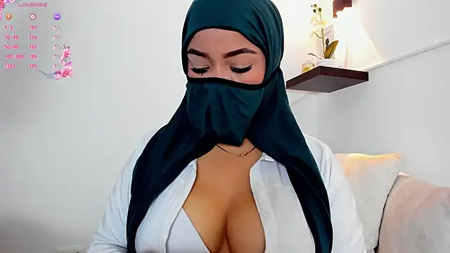 thaira aly online show from January 10, 12:10 pm