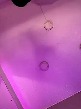 AmberMoss1 online show from October 22, 9:20 pm