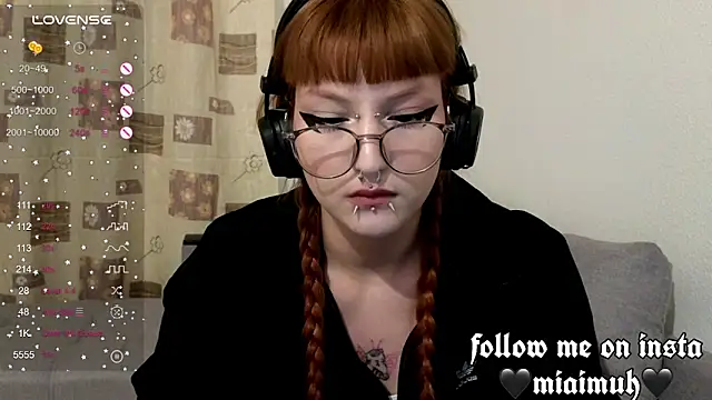 mia  yui online show from October 24, 8:16 pm