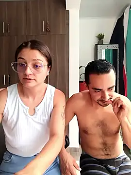 stivenlujan69 online show from January 8, 5:50 pm