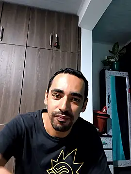 stivenlujan69 online show from January 9, 10:58 pm