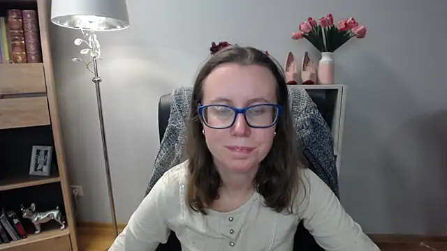 sweetxLizzy online show from December 22, 5:32 am