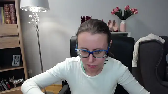 sweetxLizzy online show from December 23, 5:33 am