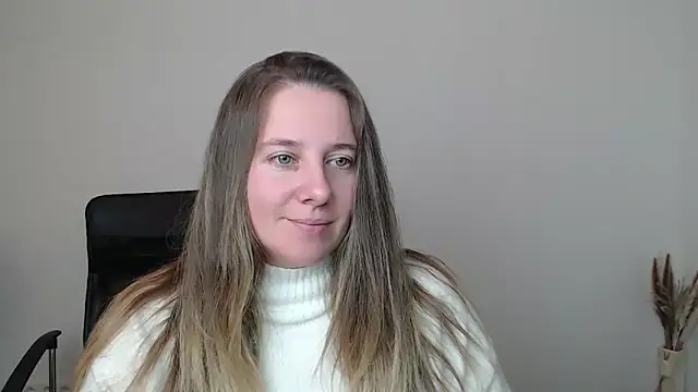 Snapshot of Darklure_ chatting on October 29, 10:23 pm Darklure  online show from October 29, 10:23 pm