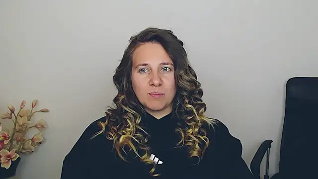 Snapshot of Darklure_ chatting on September 29, 4:01 pm Darklure  online show from September 29, 4:01 pm