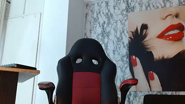 mariani smith online show from September 15, 12:02 pm