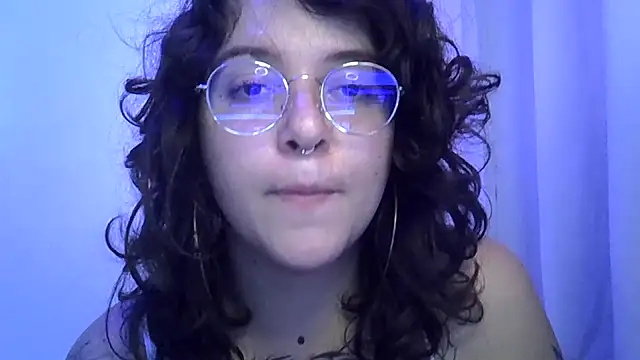 Blue Liz online show from October 2, 6:24 pm