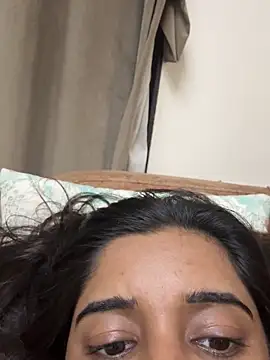 desitease online show from November 3, 3:49 pm