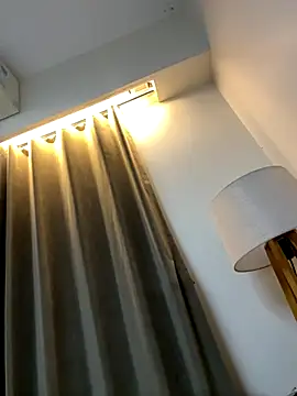 desitease online show from December 15, 8:36 pm