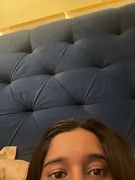 desitease online show from October 11, 5:15 pm