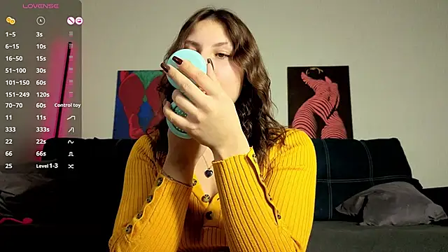 TrixiBell online show from February 17, 5:29 am