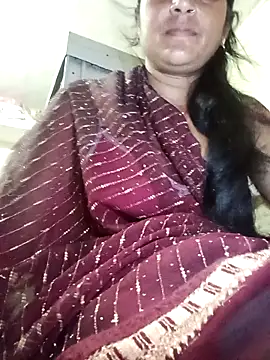 Cutreet online show from September 14, 3:32 pm