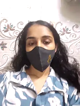 Zoya G online show from February 12, 11:01 am