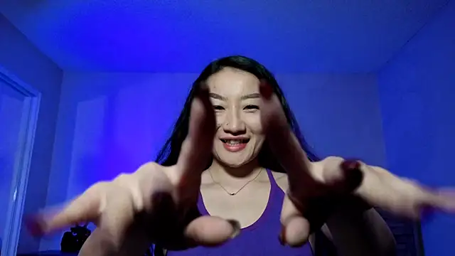 Aliciaz3 online show from December 4, 2:41 pm