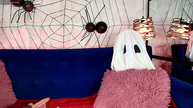 ly lulu online show from October 11, 7:16 pm