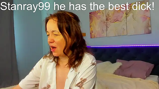 Kira Adler online show from March 2, 5:08 am