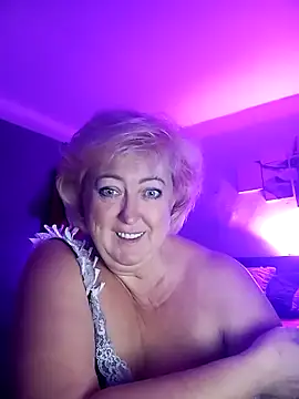 TerezaVelvet online show from September 17, 6:28 pm