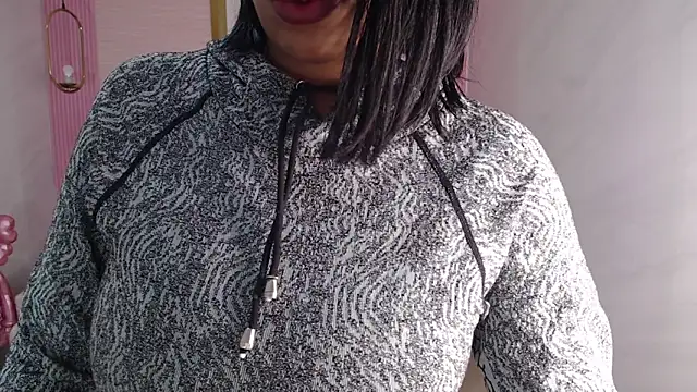 ambar fox s online show from November 16, 3:30 am