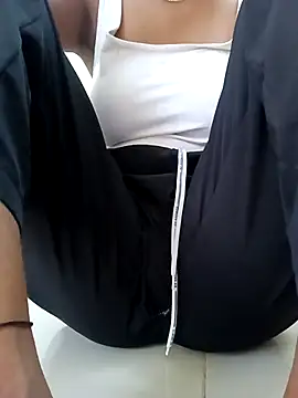 kissujaan online show from October 8, 4:39 am