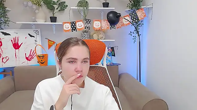 Spicy Lexi online show from October 17, 6:49 am