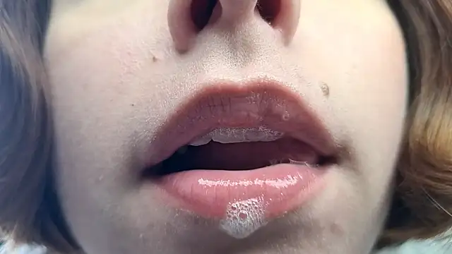 TheaCrockett online show from September 19, 9:52 am