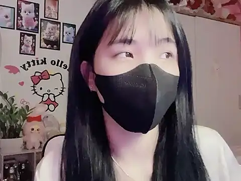 keelinnn19 online show from November 12, 7:23 pm