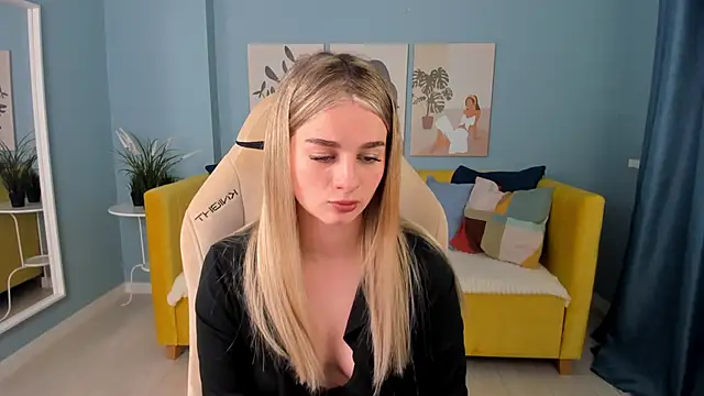 SweetyLicky online show from September 30, 4:23 pm