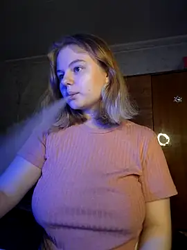 SlipperSherry online show from November 3, 10:36 pm